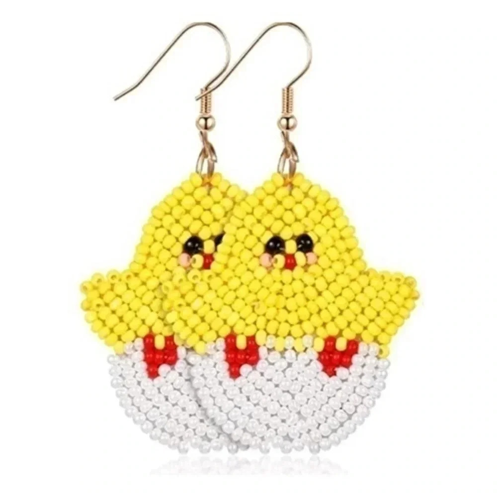 Adorable Chick in Egg Easter Handmade Beaded Spring Drop Earrings NWT